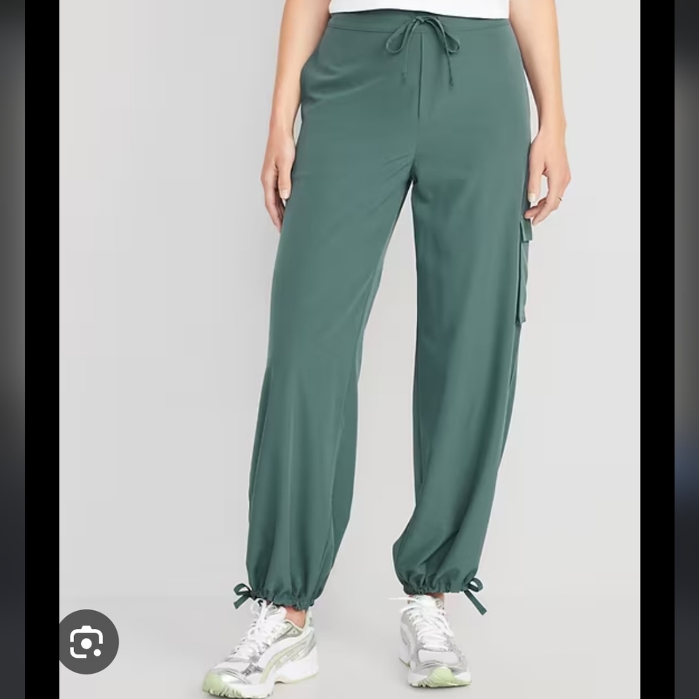 Old Navy High Waisted Stretch-Tech Wide Leg Cargos Medium TALL